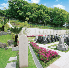 メモリアルフォレスト多摩外観図